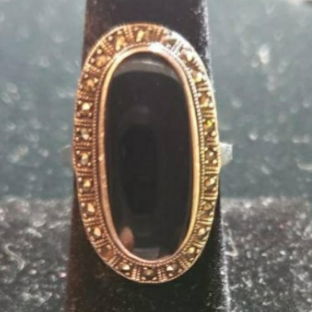 Vintage sterling silver black onyx ring